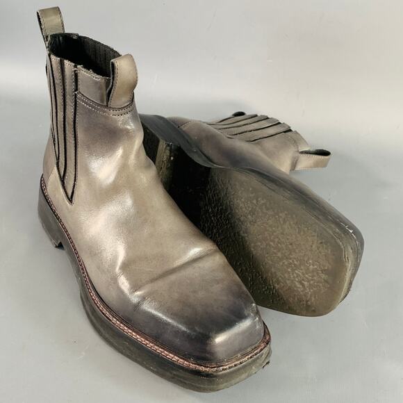 NOMENKLATURA Size 11 Pilgrim Grey Leather Rubber Sole Chelsea Boots main image 8